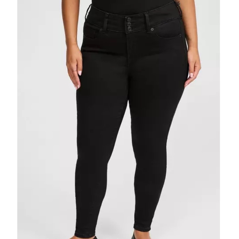 NWT Torrid Skinny Jegging High Rise Jeans - Picture 2 of 6